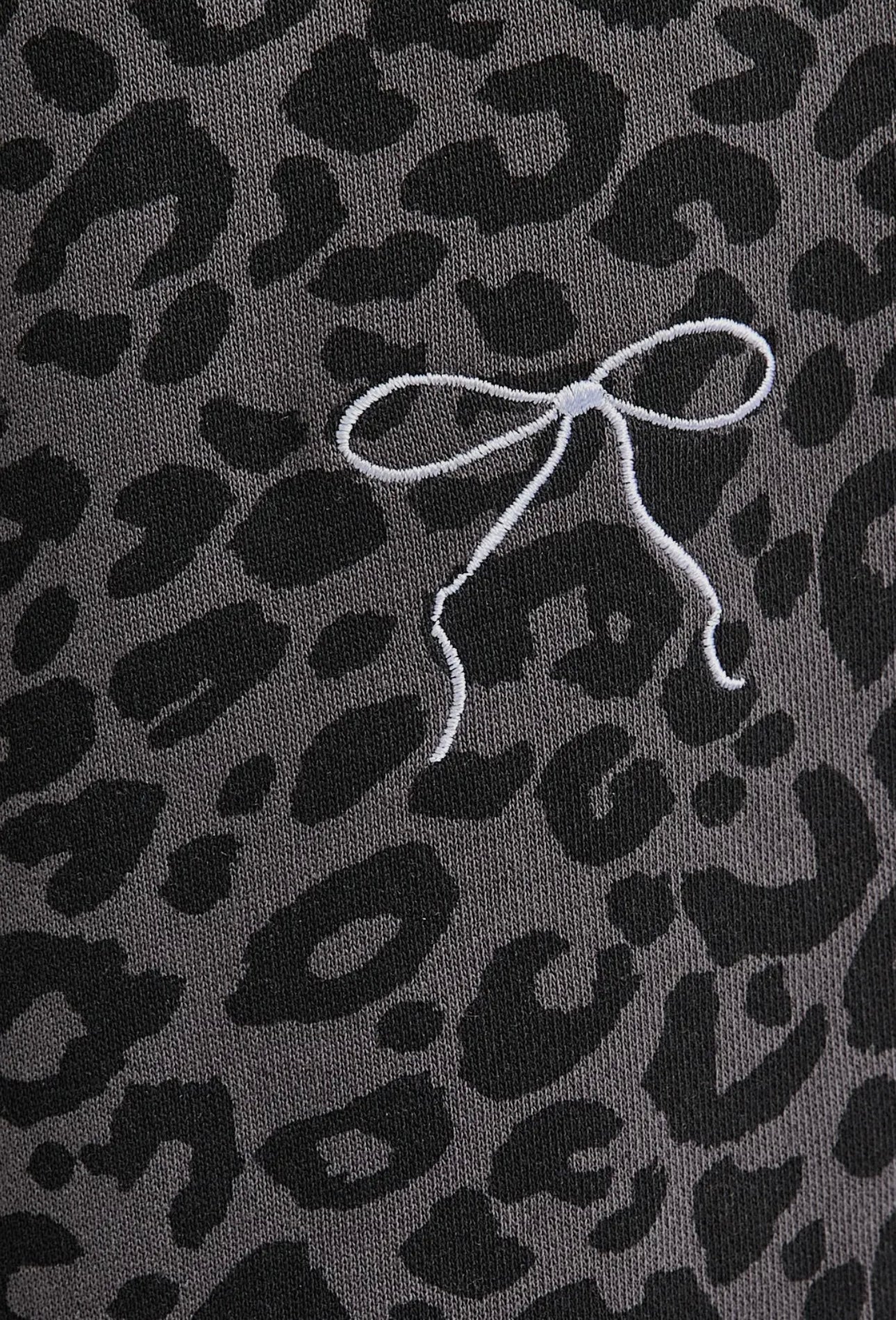 Black Leopard Bow Crewneck