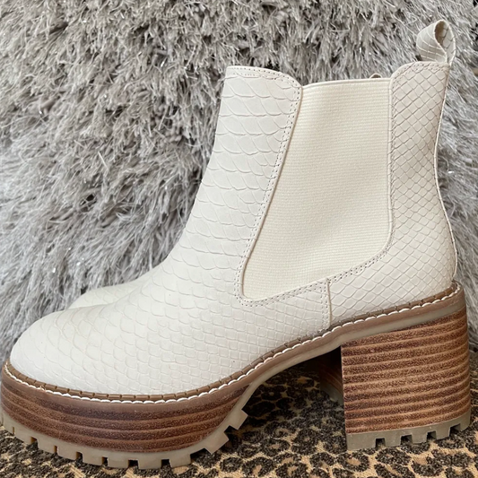 Alejandro Boots