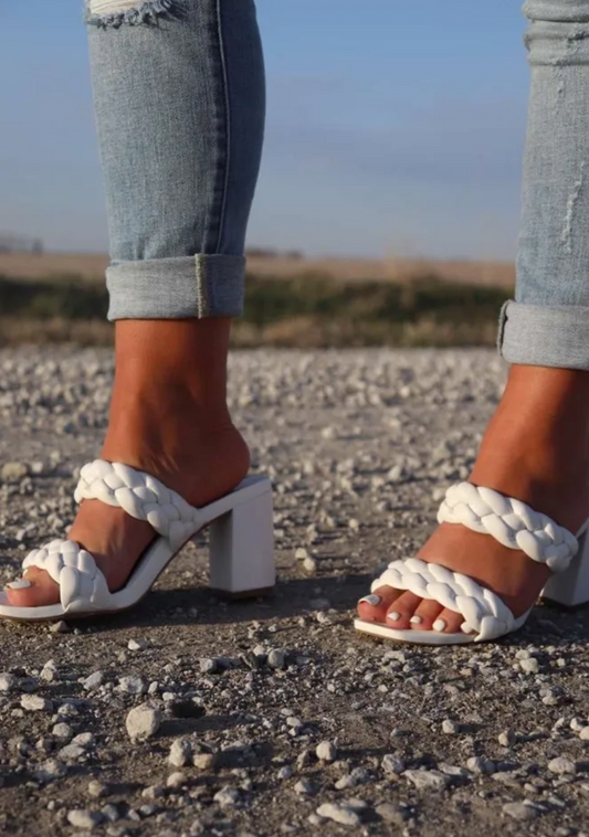 Ava Heels